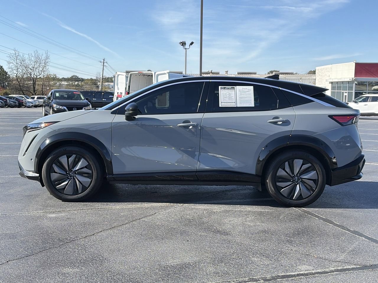 Certified 2024 Nissan Ariya FWD image 2