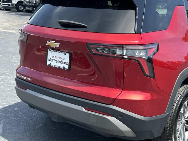 Used 2026 Chevrolet Equinox LT AWD/4WD image 11