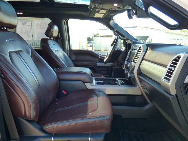 Used 2017 Ford F350 Platinum w/ Platinum Ultimate Package AWD/4WD image 17