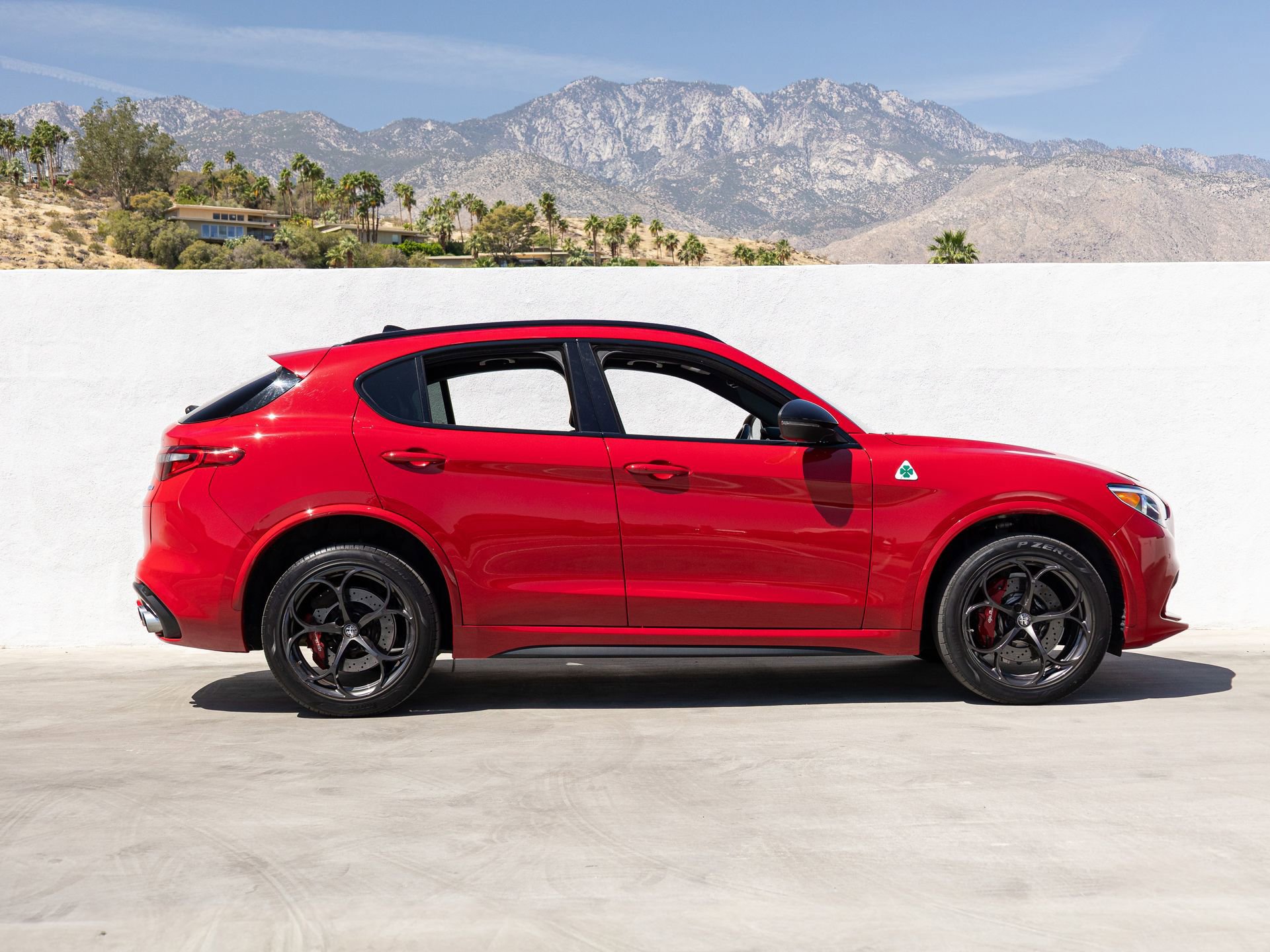 Used 2022 Alfa Romeo Stelvio Quadrifoglio w/ Active Assist Plus Package AWD/4WD image 8