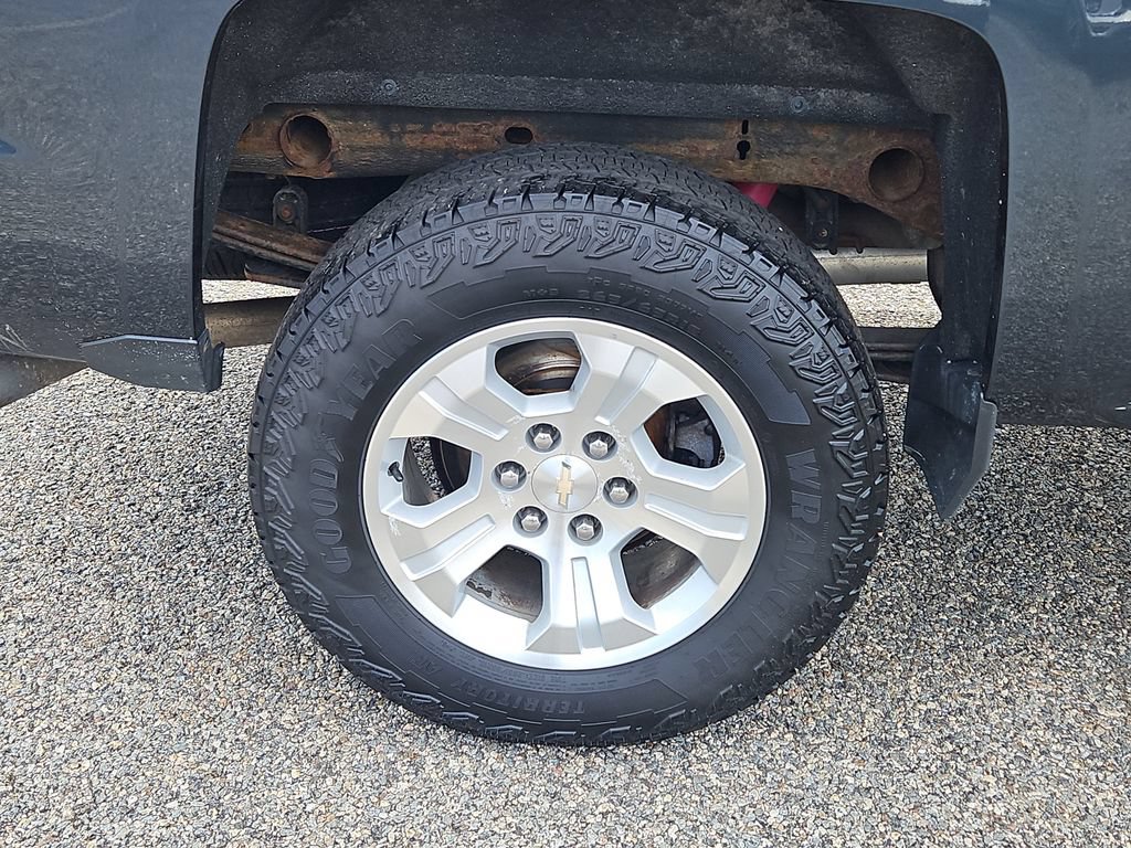 Certified 2019 Chevrolet Silverado 1500 LT w/ All Star Edition AWD/4WD image 9