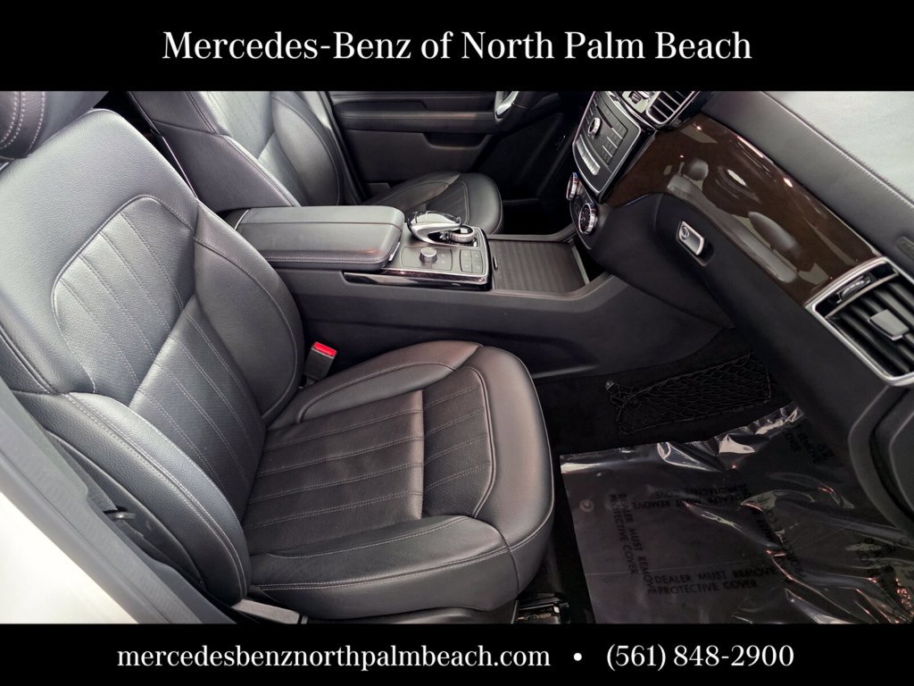 Used 2018 Mercedes-Benz GLS 450 4MATIC image 32