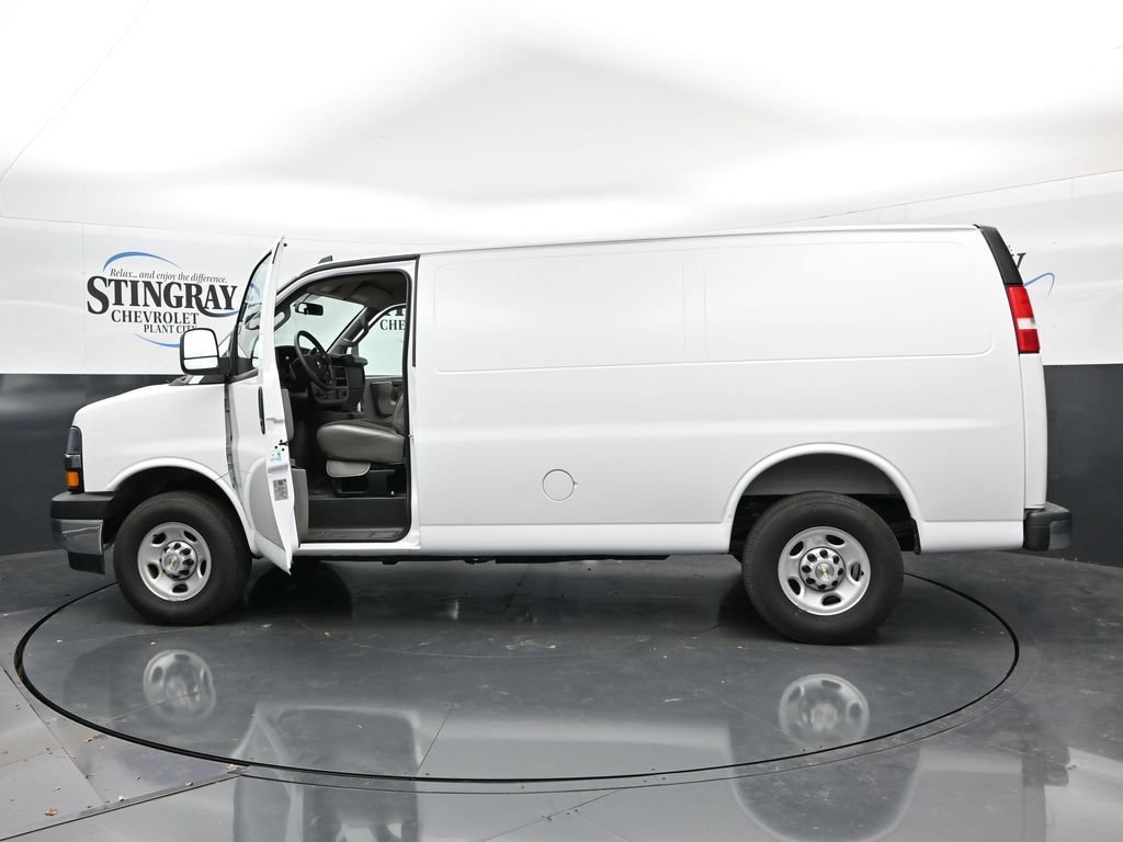 Certified 2025 Chevrolet Express 2500 w/ Driver Convenience Package RWD image 37