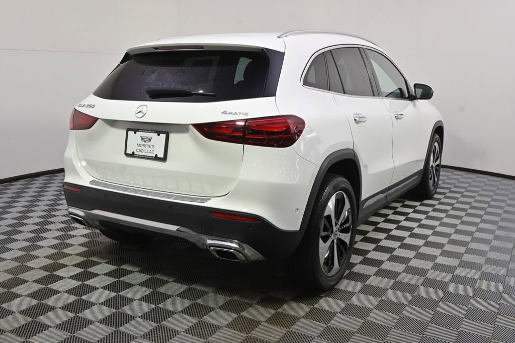 Used 2025 Mercedes-Benz GLA 250 4MATIC image 7