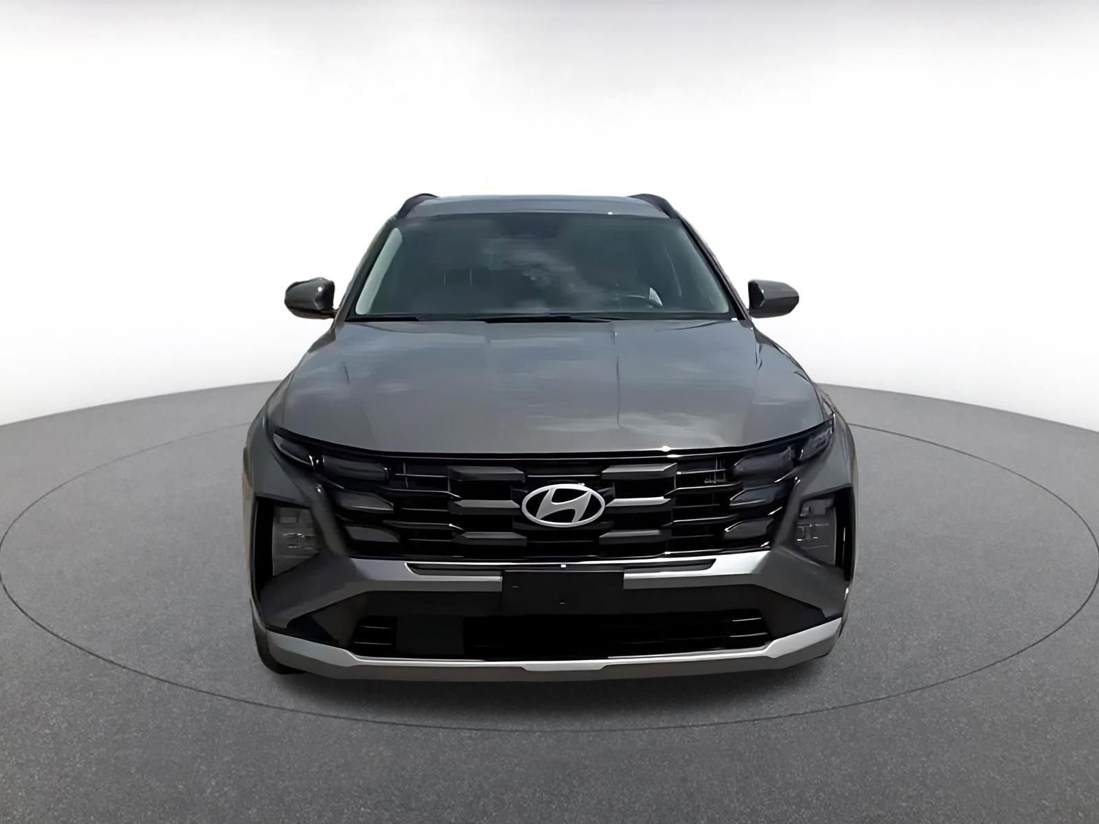 Used 2025 Hyundai Tucson SEL FWD image 4