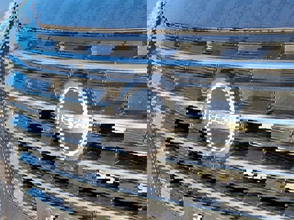 Used 2024 Nissan Rogue SL w/ SL Premium Package image 31