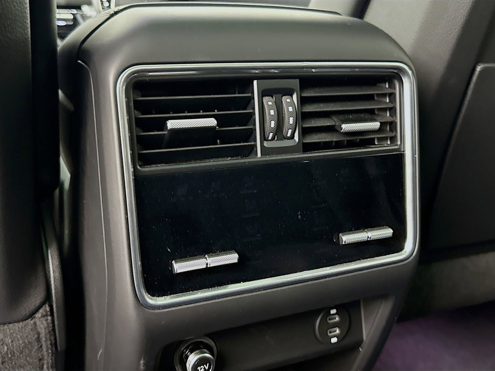 Used 2023 Porsche Cayenne Turbo image 27