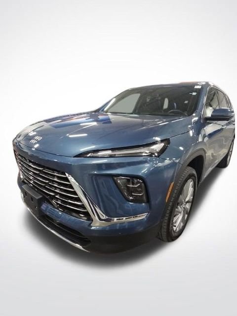 Used 2025 Buick Enclave Preferred image 57