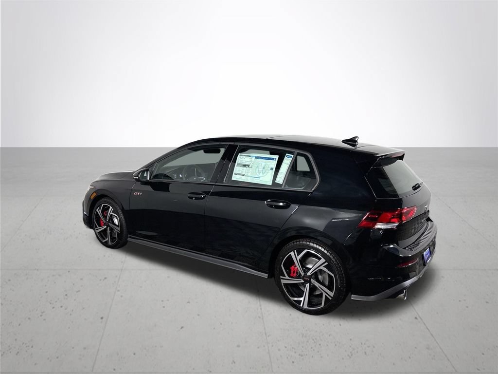 New 2026 Volkswagen GTI SE FWD image 8