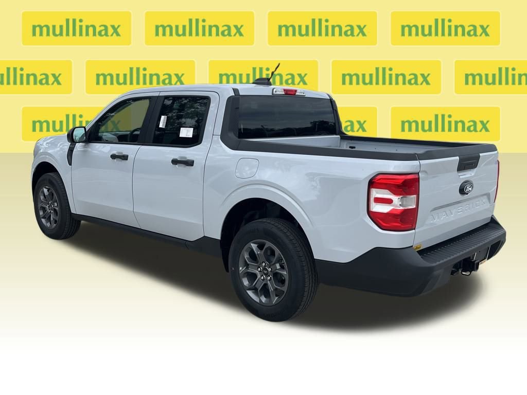 New 2025 Ford Maverick XLT w/ Equipment Group 302A image 9