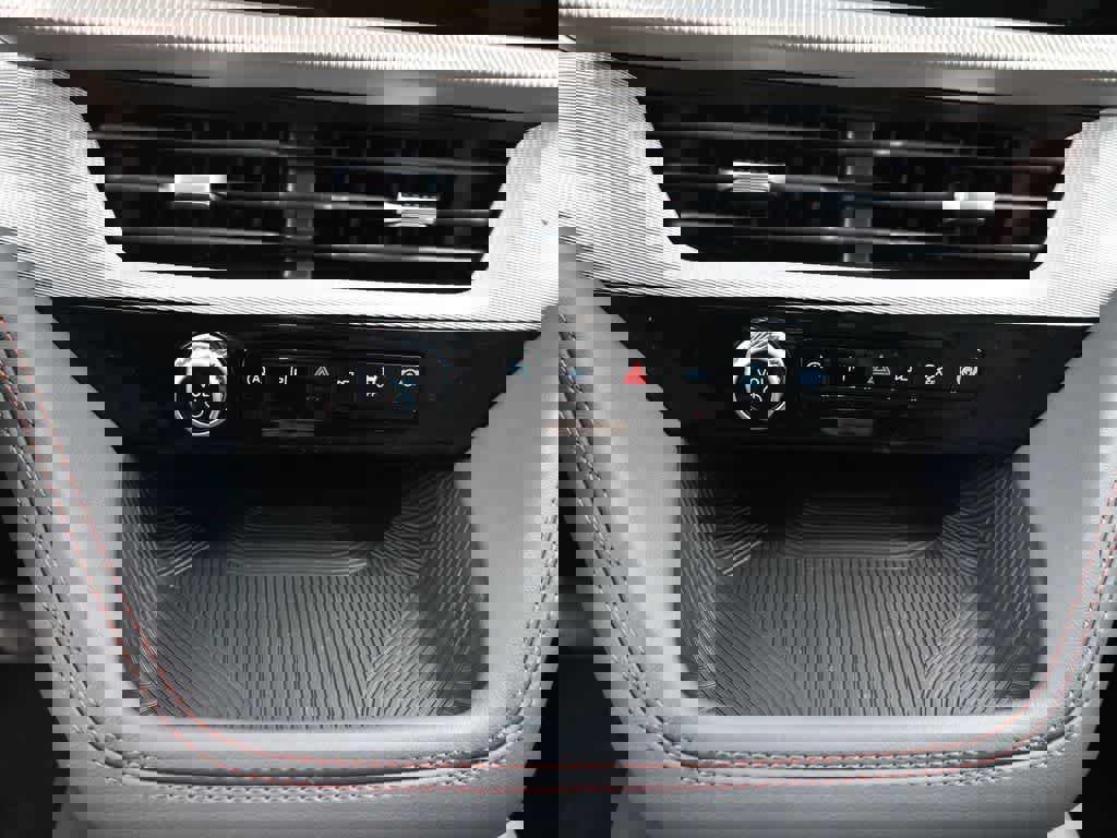New 2026 Ford Explorer Active image 34