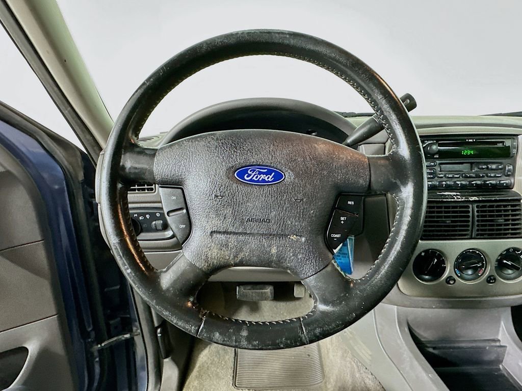 Used 2003 Ford Explorer XLT RWD image 17