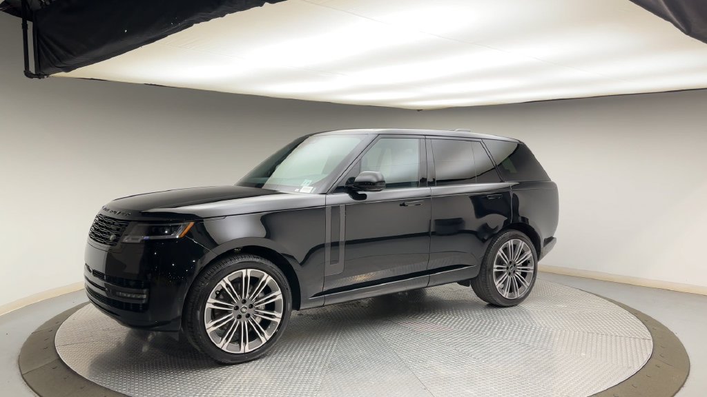 Certified 2025 Land Rover Range Rover SE AWD/4WD image 6