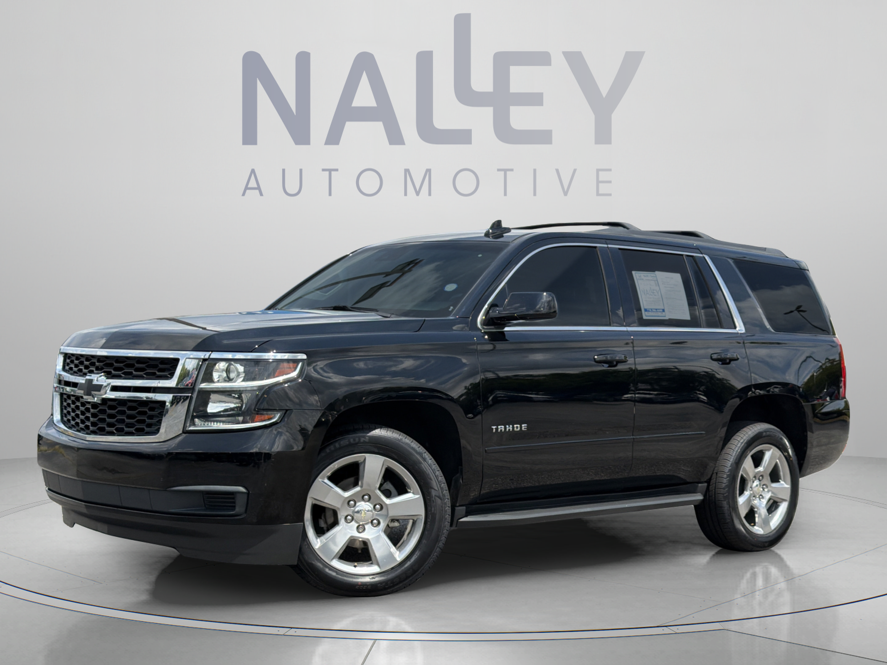 Used 2018 Chevrolet Tahoe LS w/ All-Season Package AWD/4WD image 1