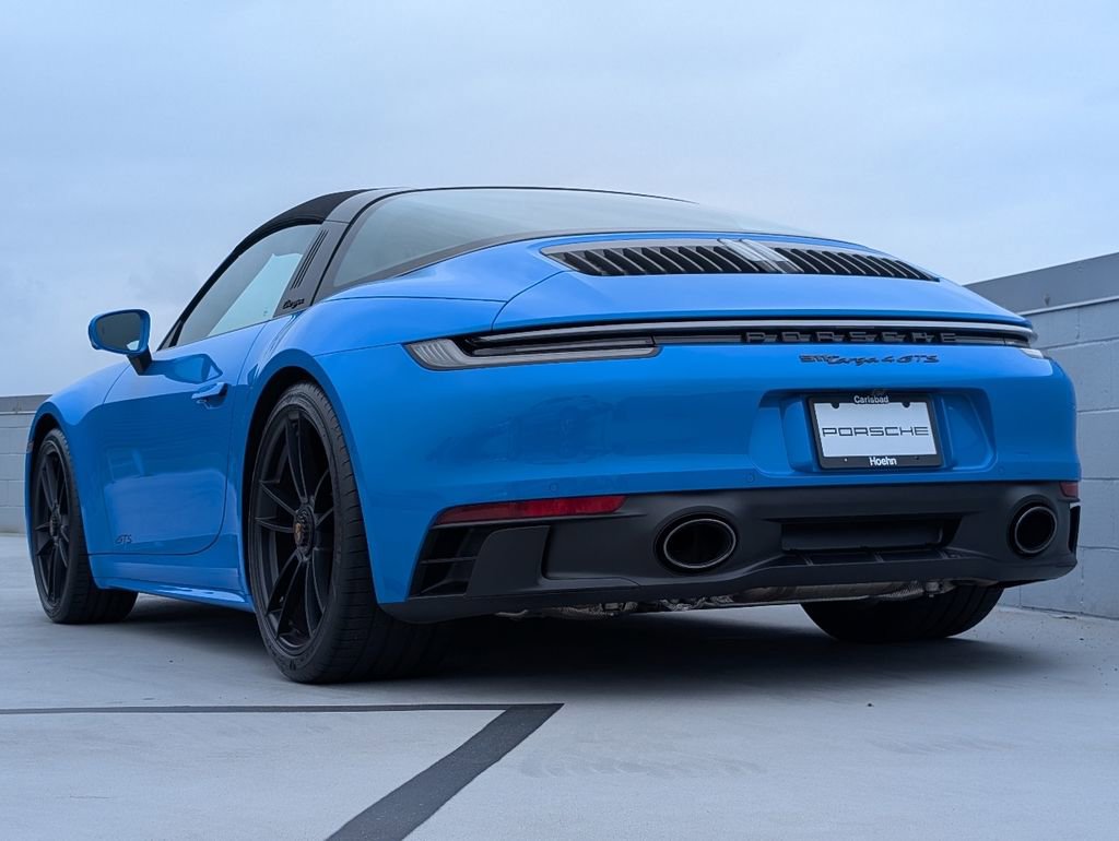 Certified 2022 Porsche 911 Targa 4 GTS AWD/4WD image 3