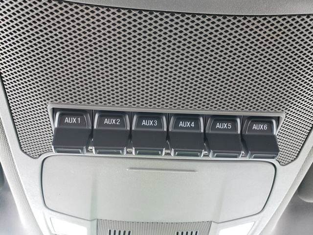 Used 2017 Ford F250 XLT w/ Snow Plow Prep Package image 19