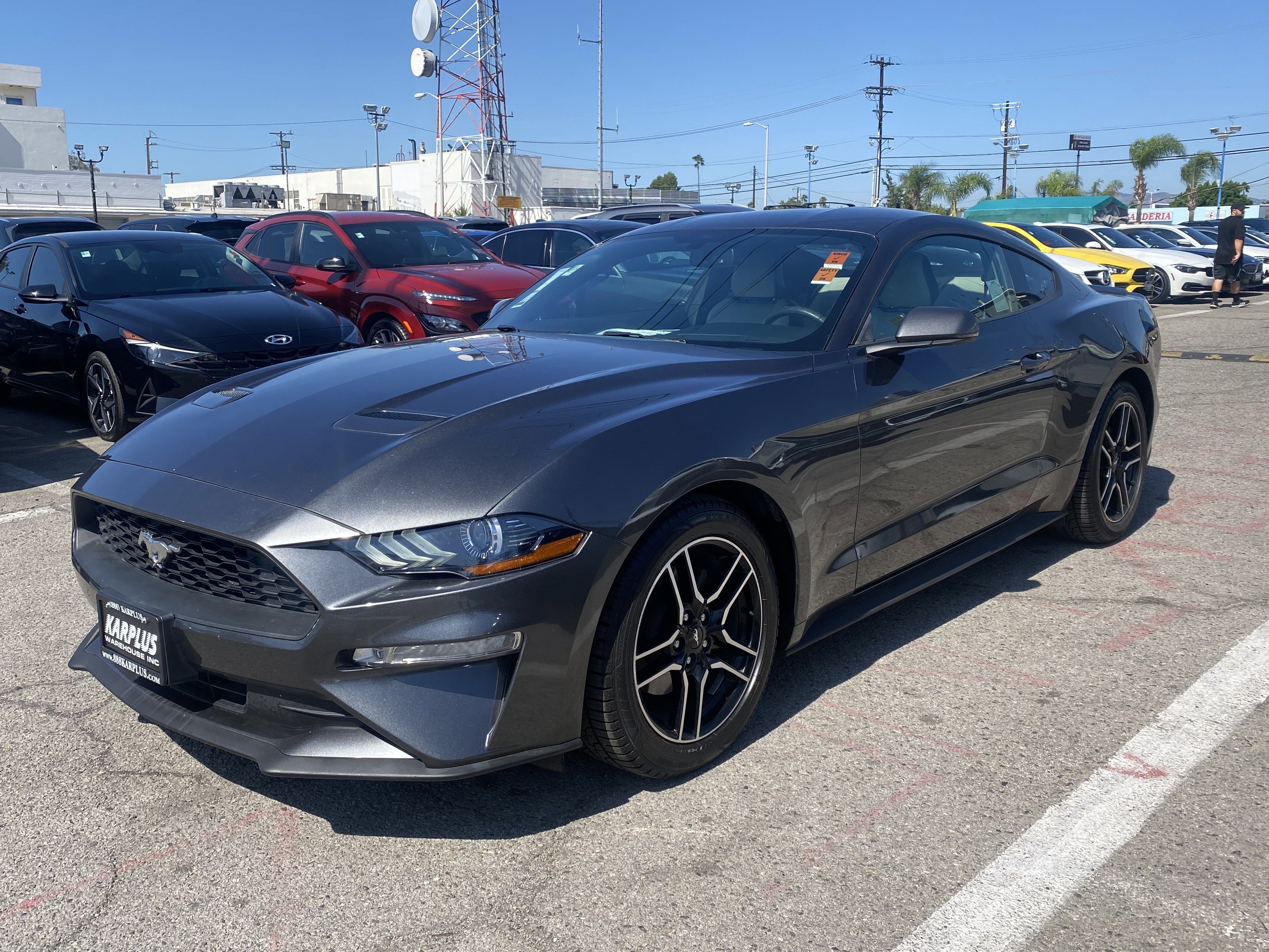 Used 2018 Ford Mustang Premium RWD image 2