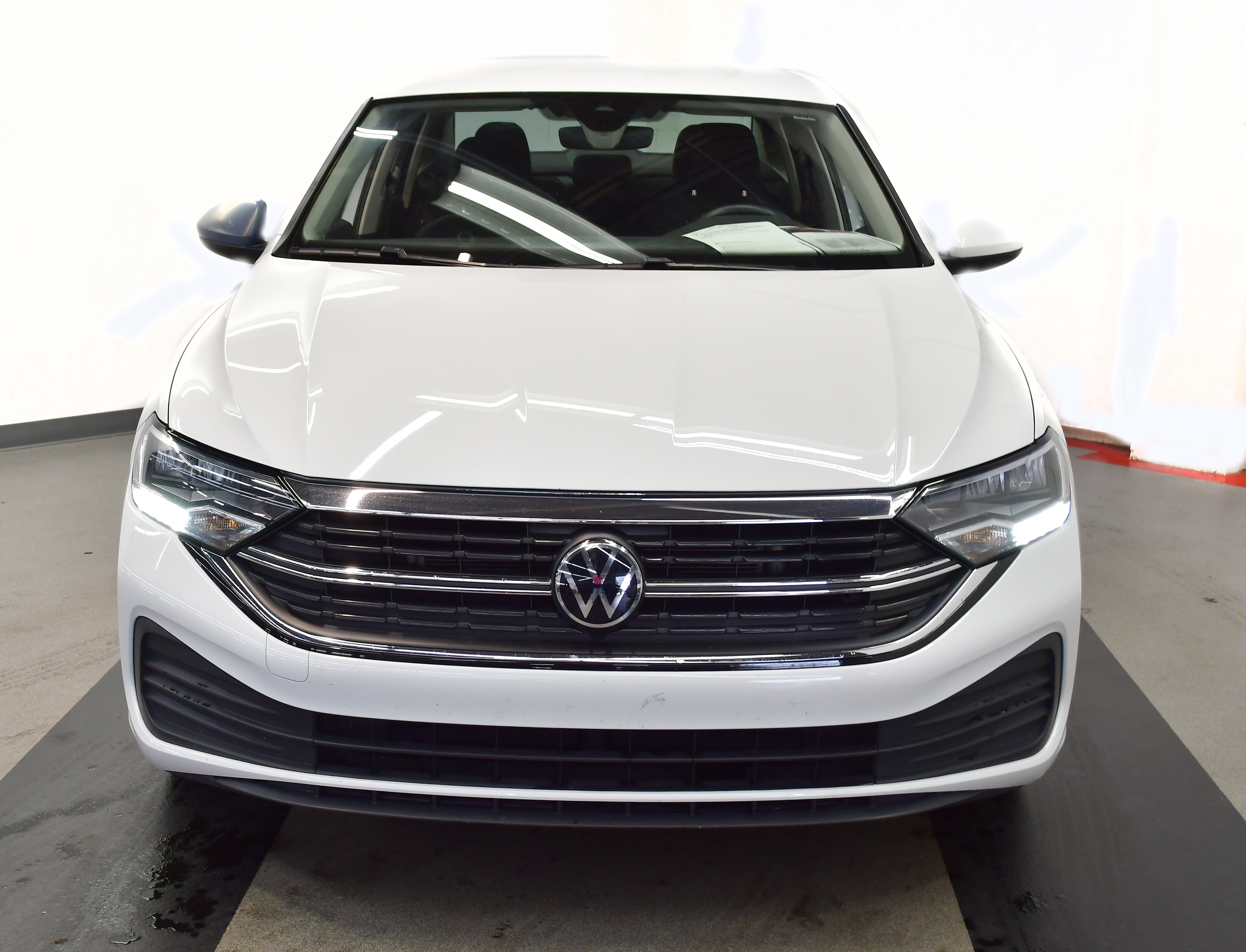 Used 2024 Volkswagen Jetta S image 5