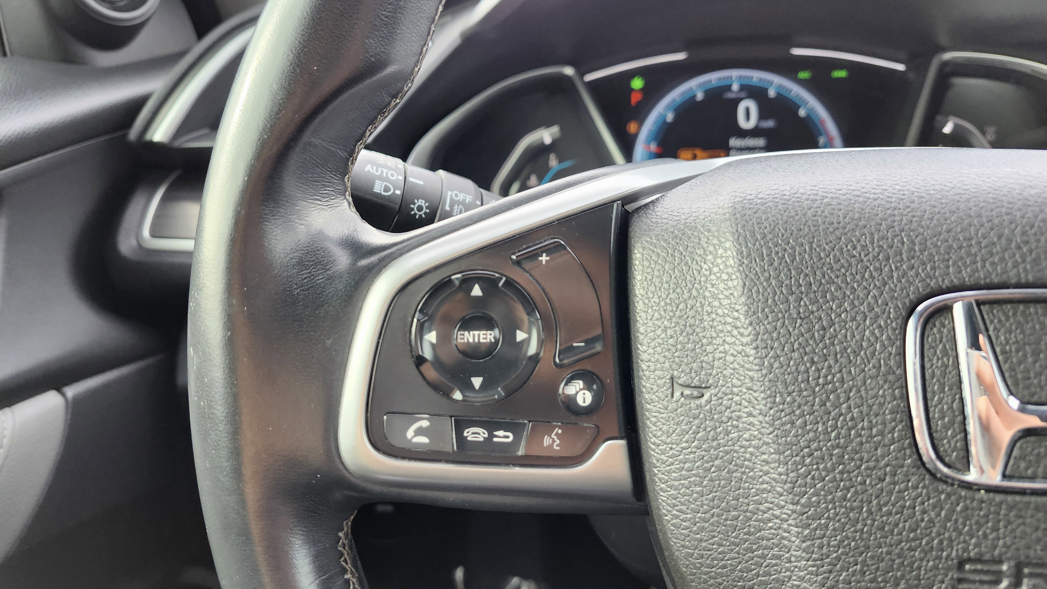 Used 2019 Honda Civic EX-L image 34