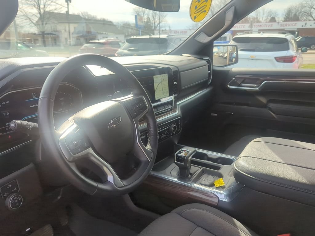 Certified 2024 Chevrolet Silverado 1500 RST w/ Convenience Package II image 20