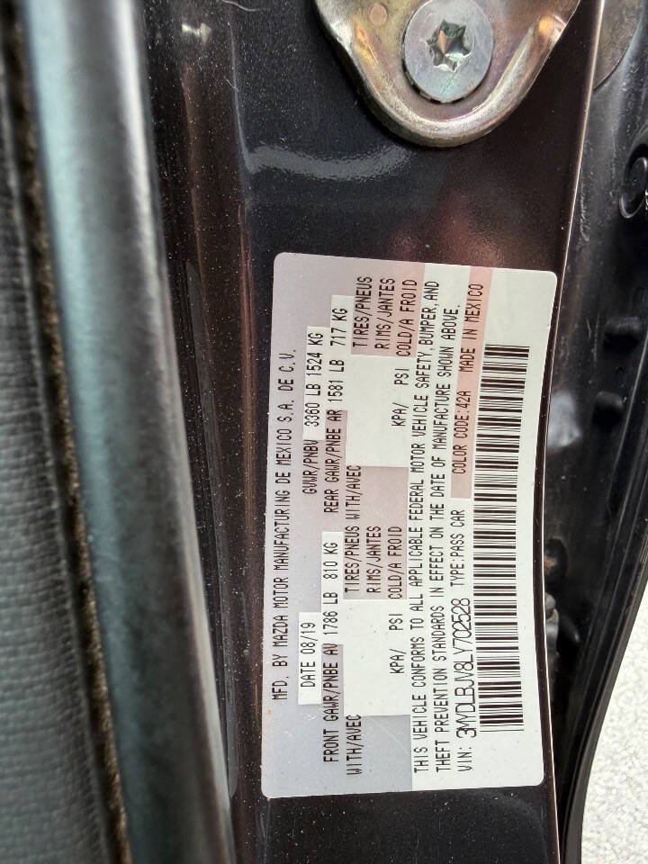Used 2020 Toyota Yaris LE FWD image 20