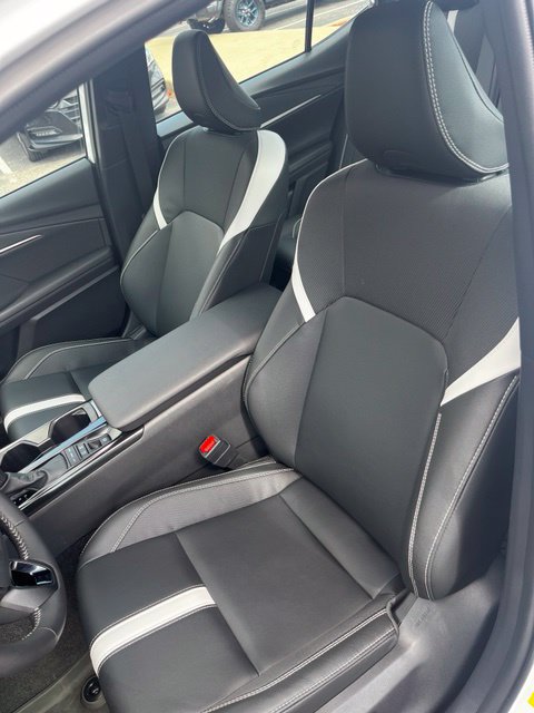 Used 2026 Toyota Camry SE AWD/4WD image 10