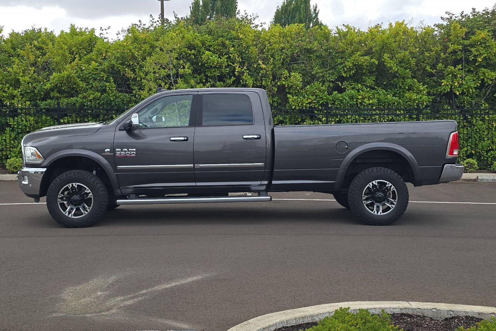 Used 2016 RAM 3500 Laramie AWD/4WD image 7