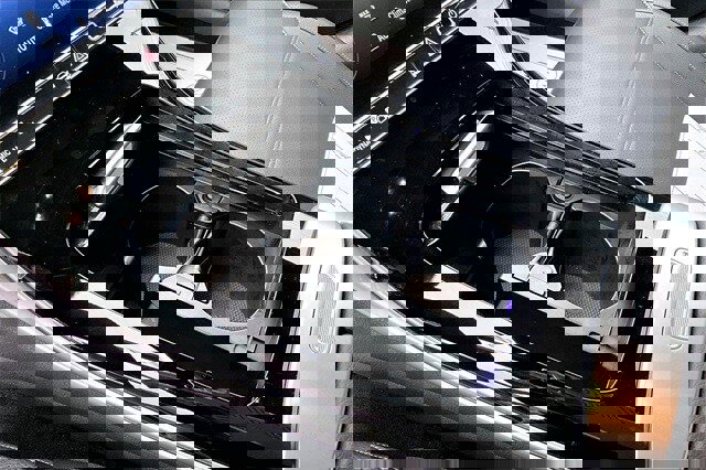 Used 2025 Mercedes-Benz C 300 C 300 image 21