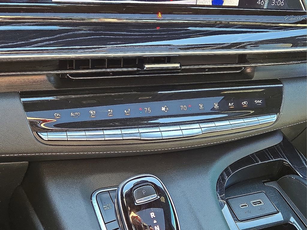 Used 2022 Cadillac Escalade Sport w/ Touring Package image 28