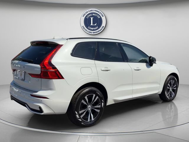 Certified 2024 Volvo XC60 T8 Core w/ Climate Package AWD/4WD image 8