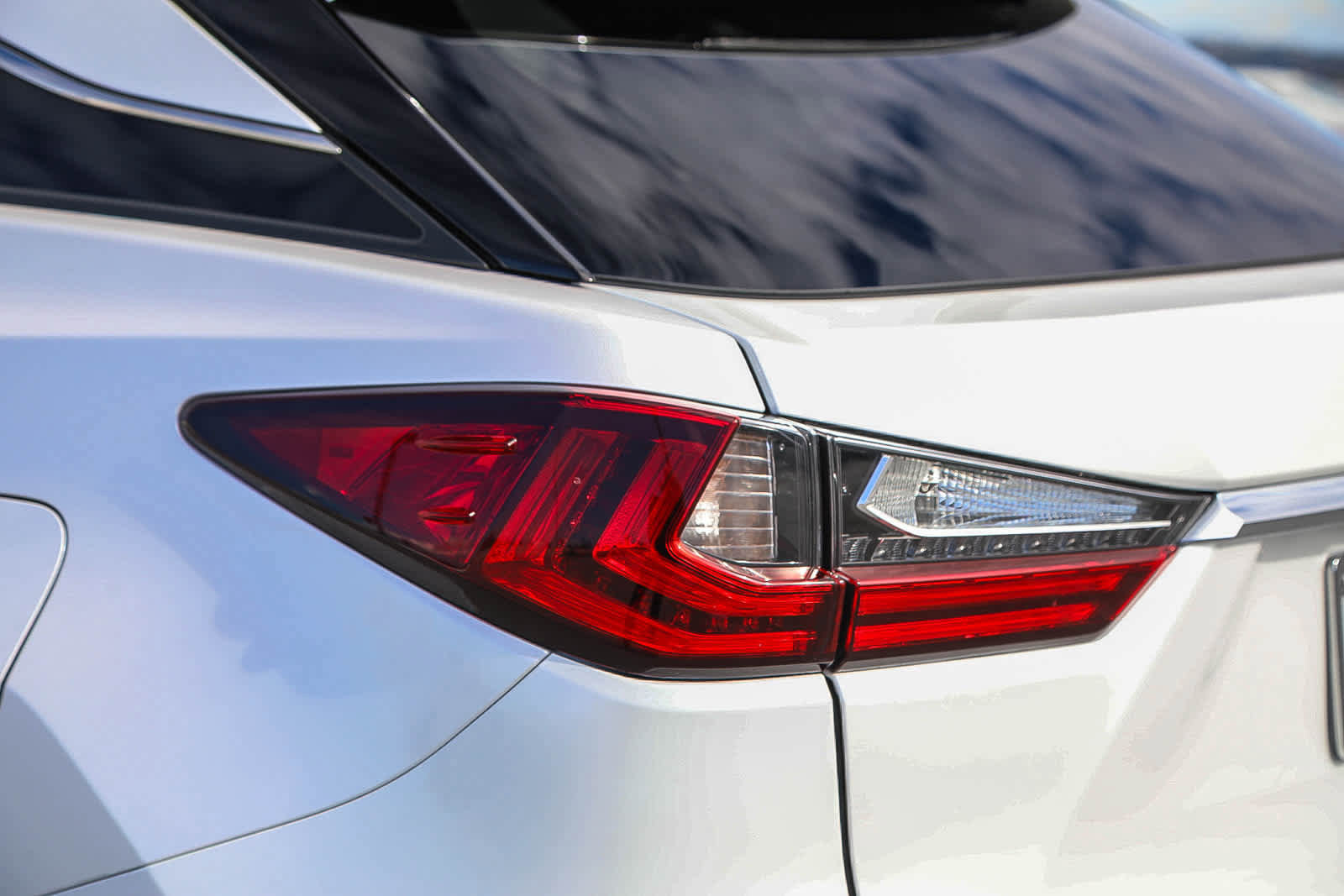 Used 2022 Lexus RX 350 FWD w/ Premium Package image 9