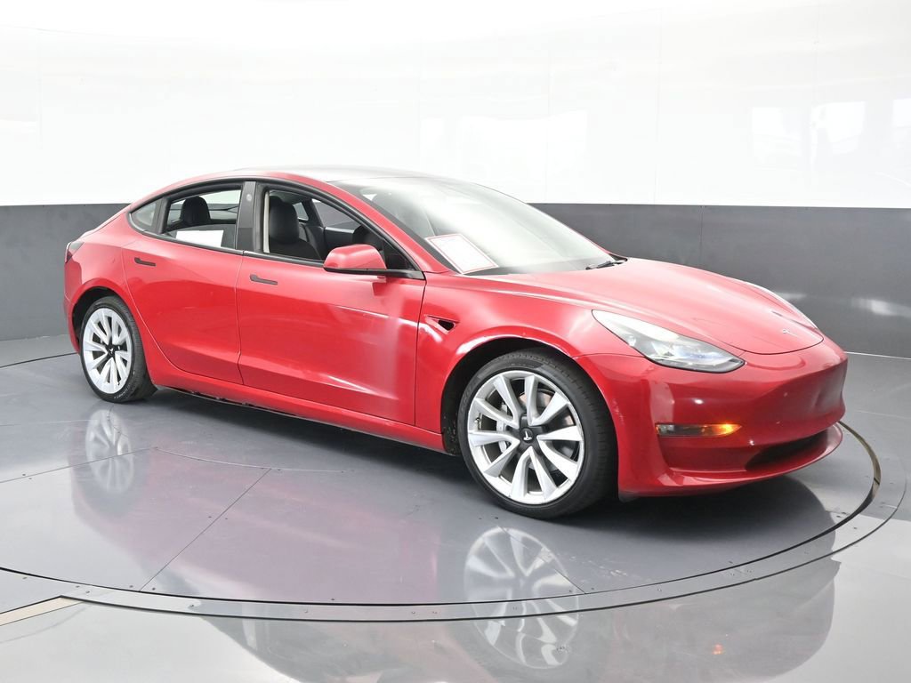 Used 2022 Tesla Model 3 Standard Range image 8
