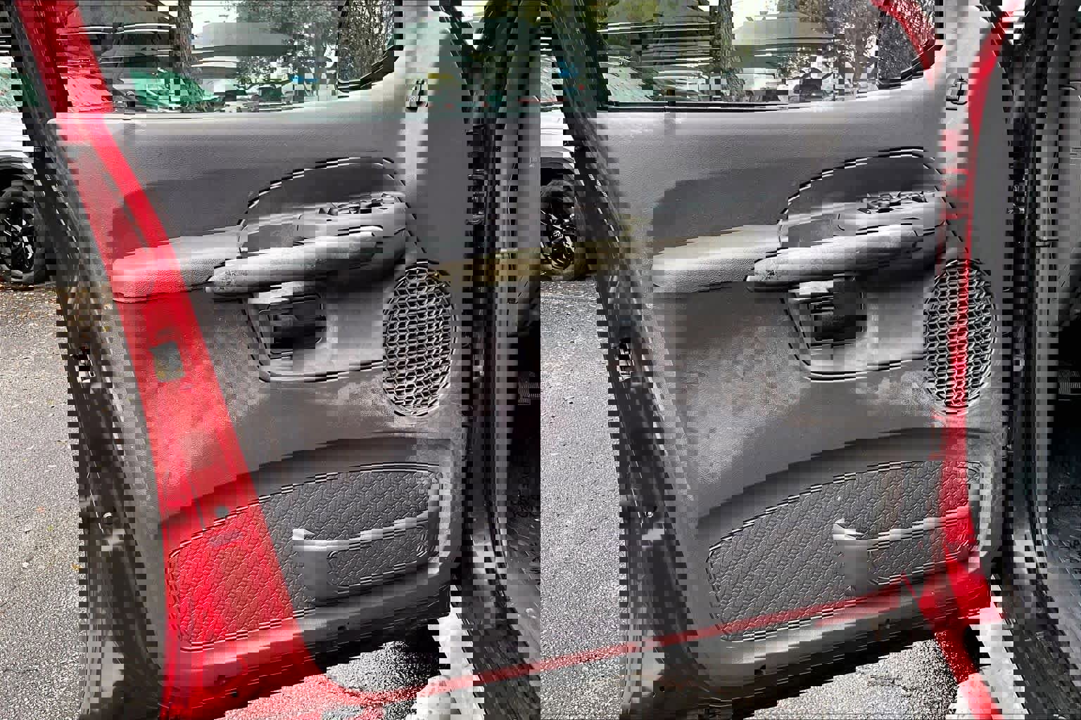 Used 2002 Ford Explorer Sport Trac 2WD image 21