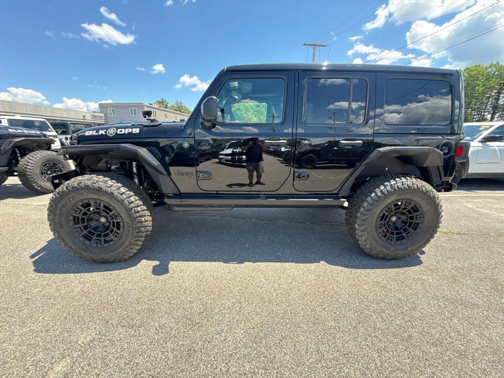 New 2026 Jeep Wrangler Unlimited Sport AWD/4WD image 2