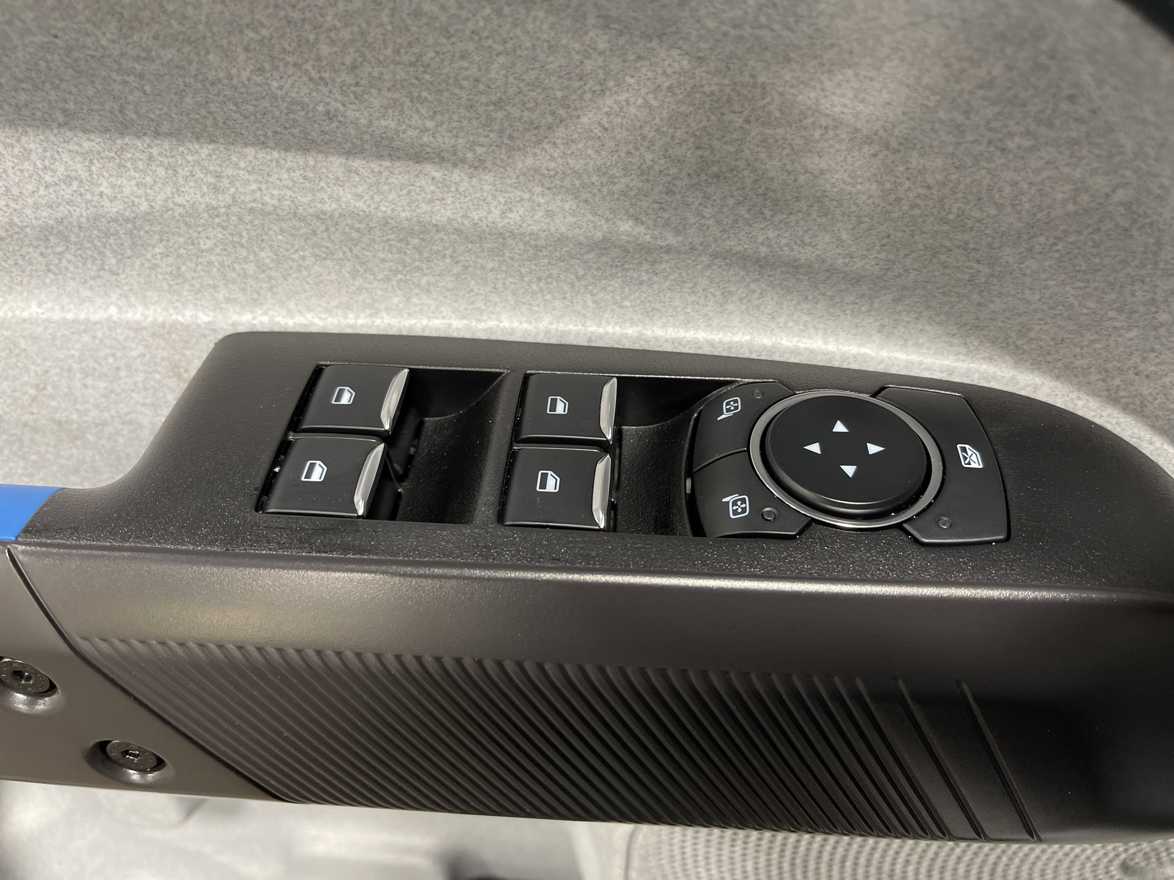 New 2025 Ford Maverick XLT image 11