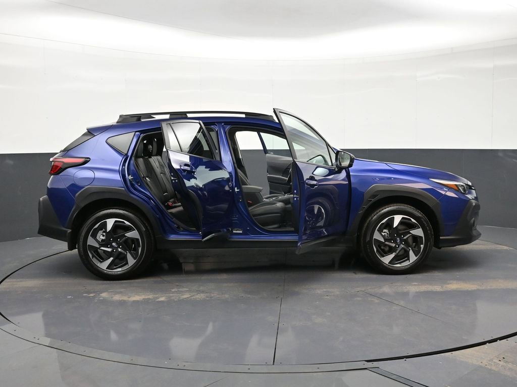 Used 2025 Subaru Crosstrek 2.5i Limited AWD/4WD image 33