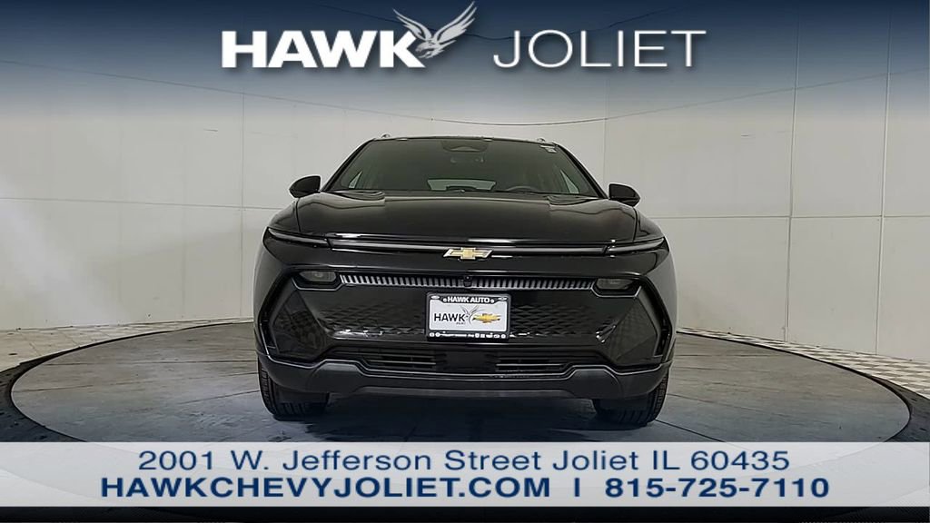 Used 2026 Chevrolet Equinox EV LT image 3