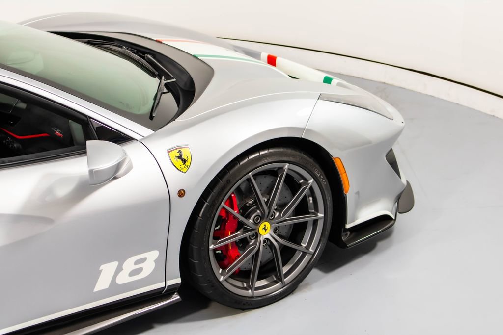 Used 2020 Ferrari 488 Pista Base image 40