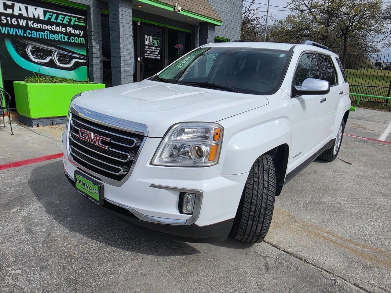 Used 2017 GMC Terrain SLT image 59