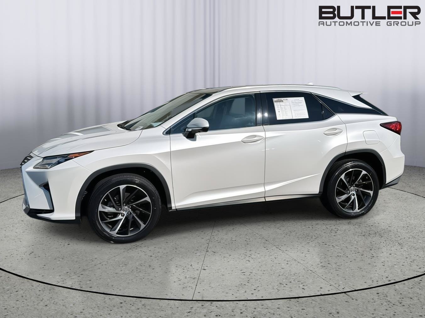 Used 2016 Lexus RX 350 FWD w/ Luxury Package image 3