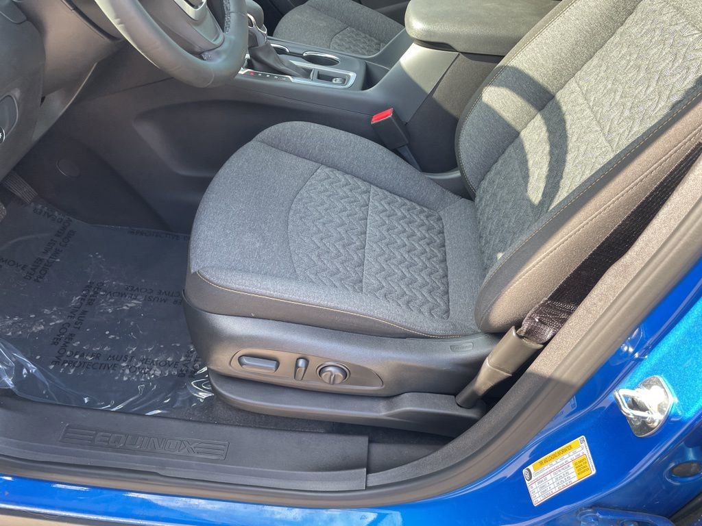 Used 2024 Chevrolet Equinox LT image 8