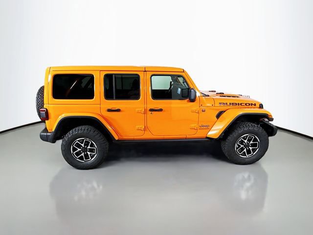 Used 2025 Jeep Wrangler Unlimited Rubicon w/ Steel Bumper Group image 8