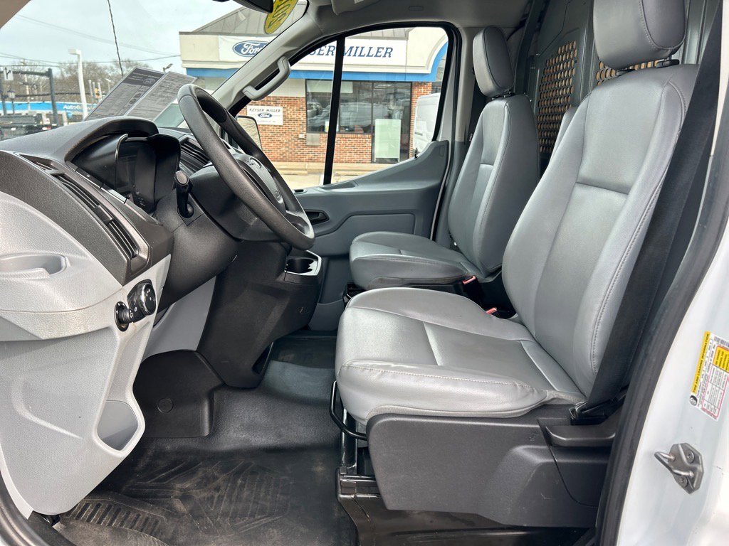 Used 2016 Ford Transit 150 130 Low Roof image 3