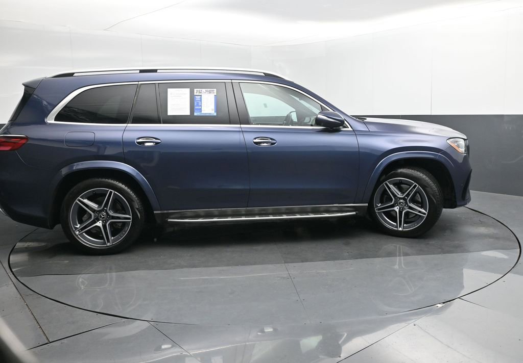 Used 2025 Mercedes-Benz GLS 450 4MATIC image 6