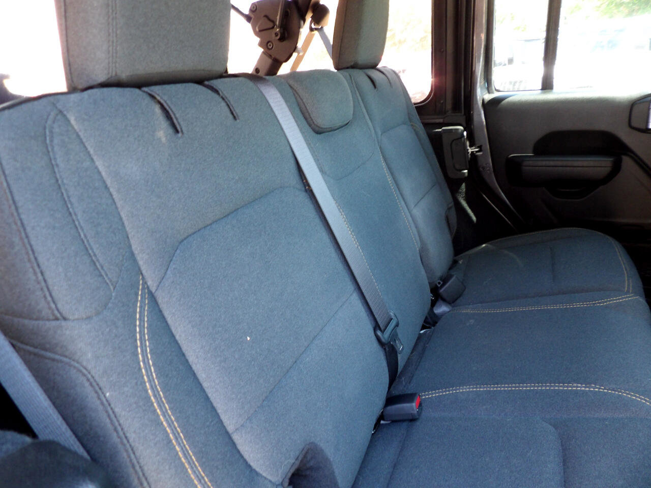 Used 2024 Jeep Wrangler Unlimited Sport image 11