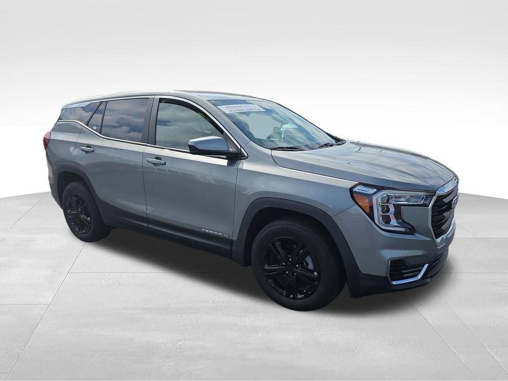 Used 2024 GMC Terrain SLE AWD/4WD image 7