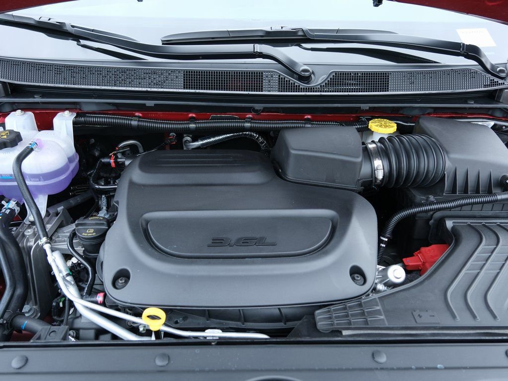 New 2026 Chrysler Voyager LX FWD image 31