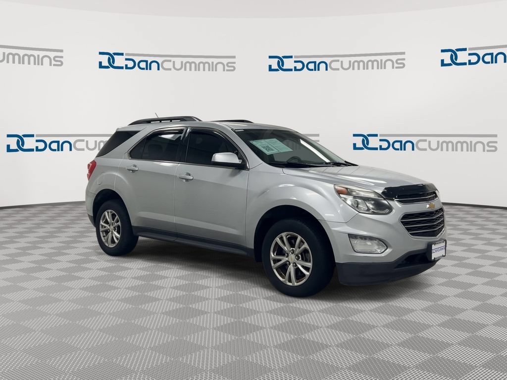 Used 2017 Chevrolet Equinox LT FWD image 2