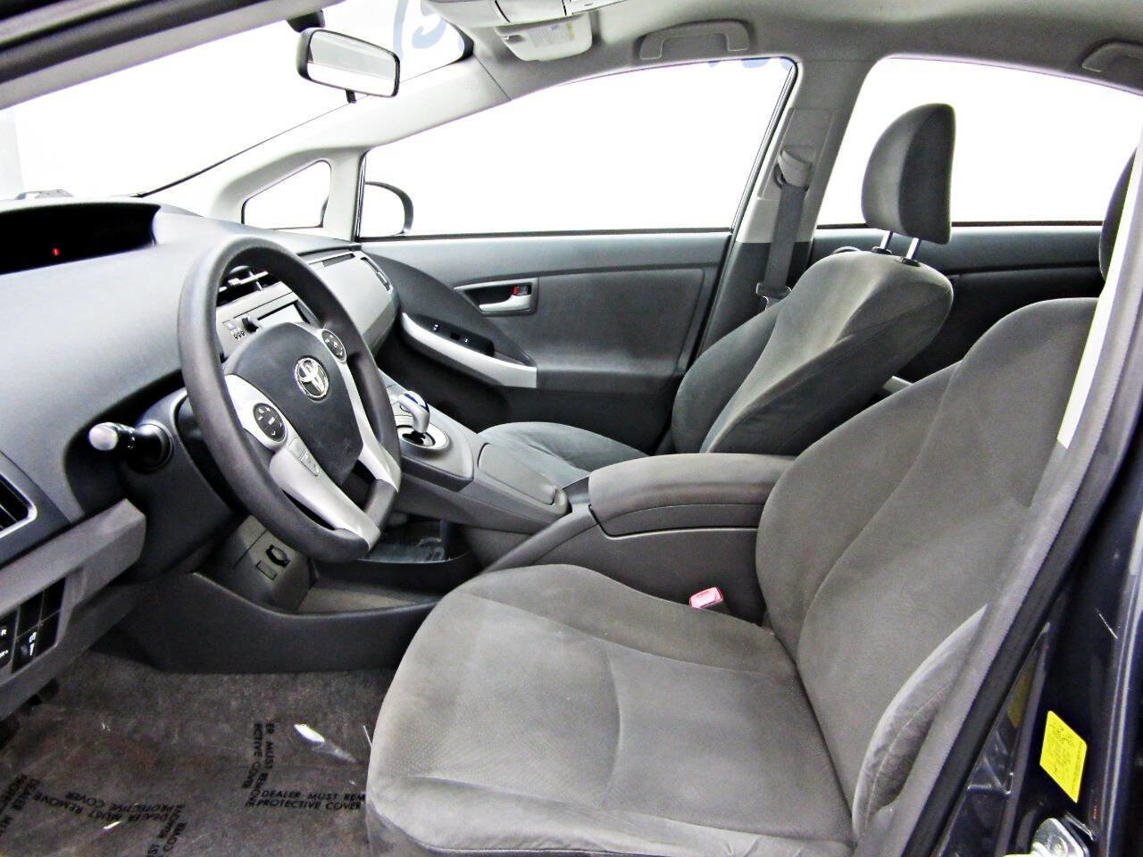 Used 2010 Toyota Prius Three image 8