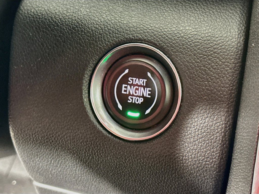 Used 2025 GMC Acadia Elevation FWD image 20